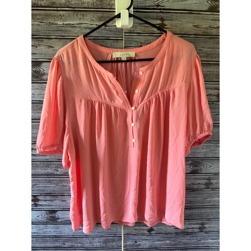 LOFT Women's Short-Sleeved Blouse Size XXL Pink Henley